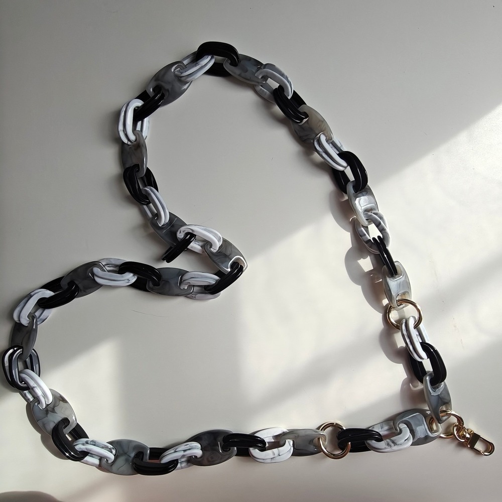 Anne Klein Chunky Resin Acrylic Crossbody Chain Link White Grey Gold Tone - Picture 2 of 6
